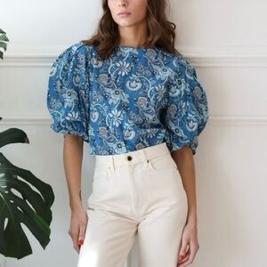 NWT Mille Resort & Travel Lila Top in French
Blue